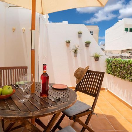 Sabbia Suites Ginesa Arrecife  Exterior foto